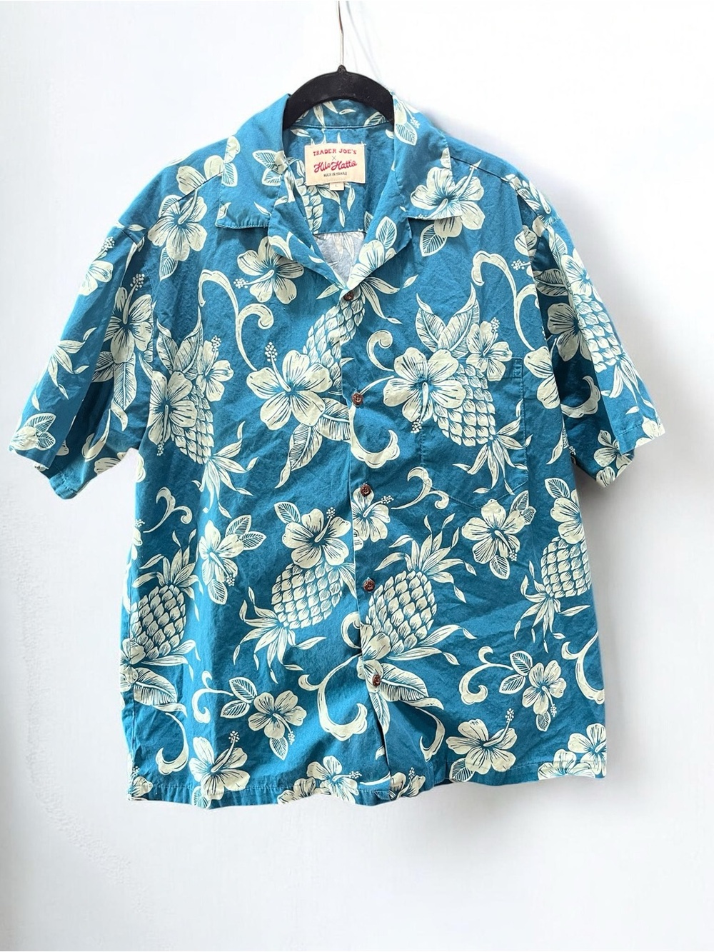 Hilo Hattie vintage Hawaiian Trader Joe’s collab Mate tiki button down shirt-L
